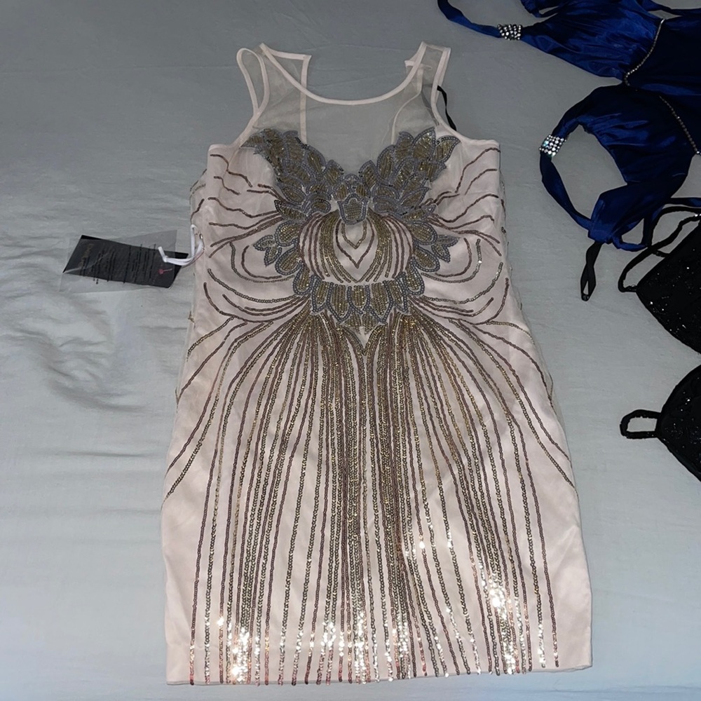 Bebe dress